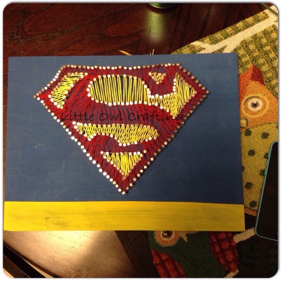 Items similar to Superman string art on Etsy