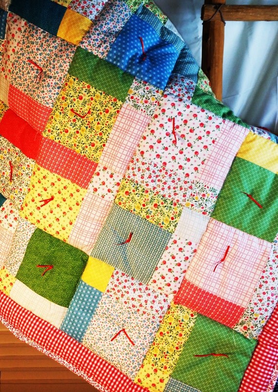 Precious MomentsTraditional Quilt for Baby by QueenofColorQuilts