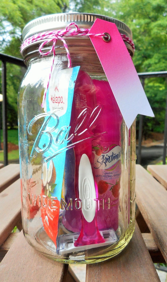 Women's Shaving Kit by Nutribasket on Etsy