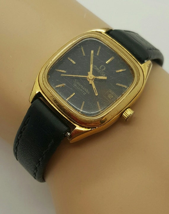 Vintage Authentic Omega Seamaster Swiss Quartz 1380 watch gold