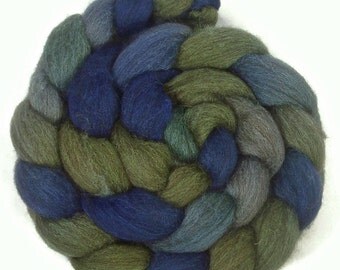 Handpainted Dark BFL Wool Roving - 4 oz. SEAGLASS - Spinning Fiber