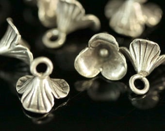 4KH-025 thai karen hill tribe silver 4 wild flower charm