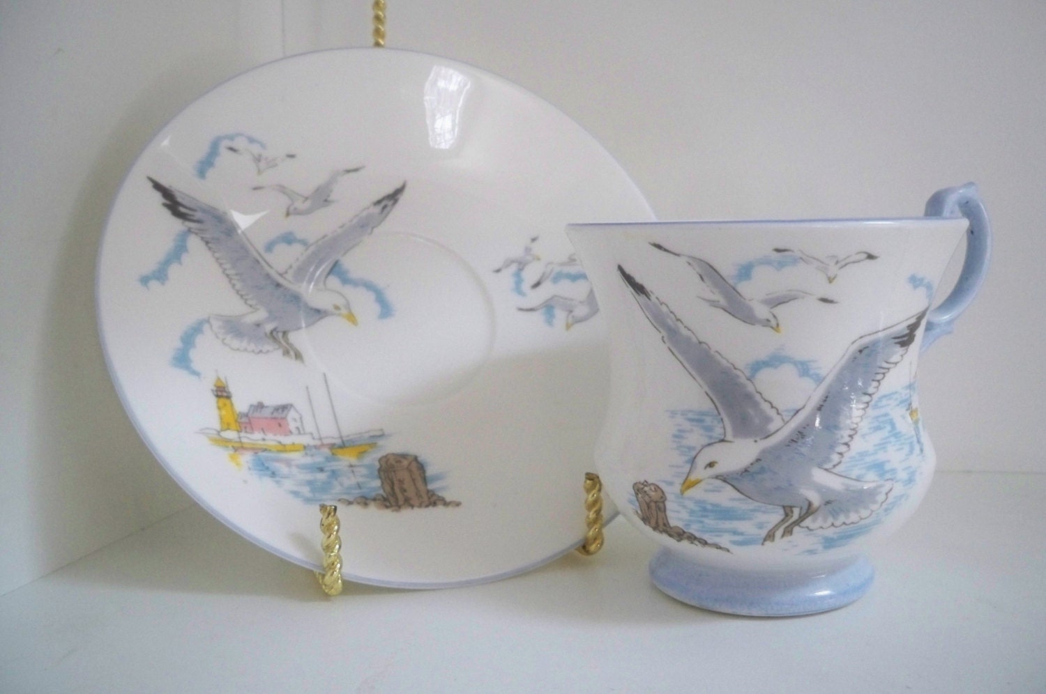 Vintage Serving Queen’s Fine Bone China Teacup and Saucer Made in