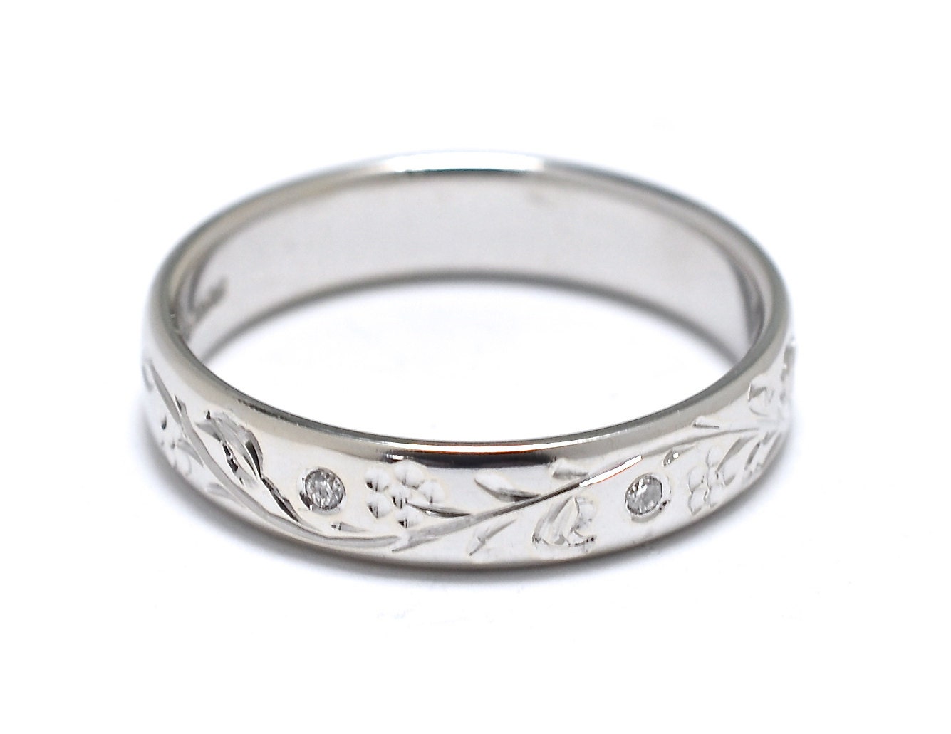 Floral Engraved White Gold Wedding Band Size 7 1/2