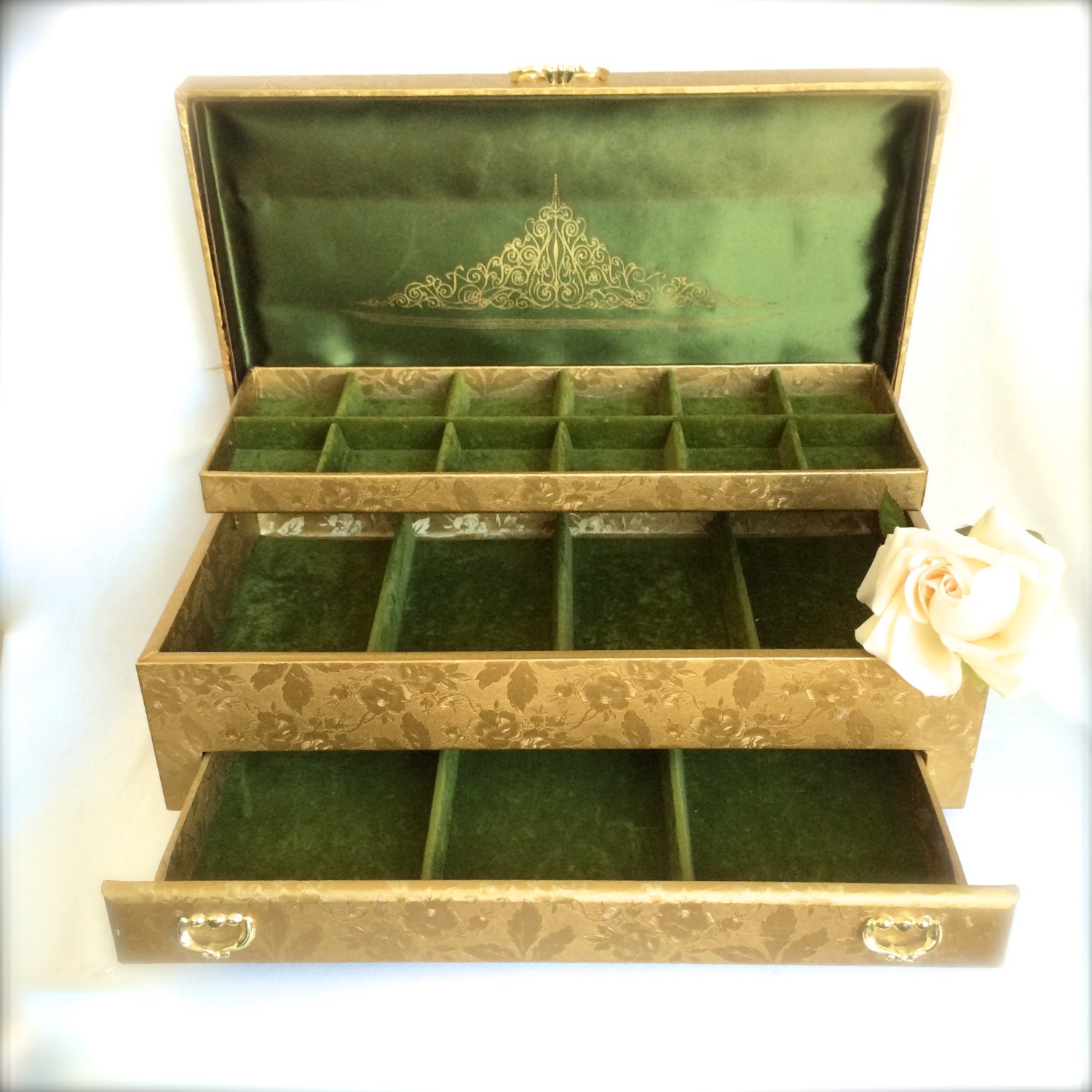 Lady Buxton Vintage Jewelry Box Gold Vinyl exterior moss green