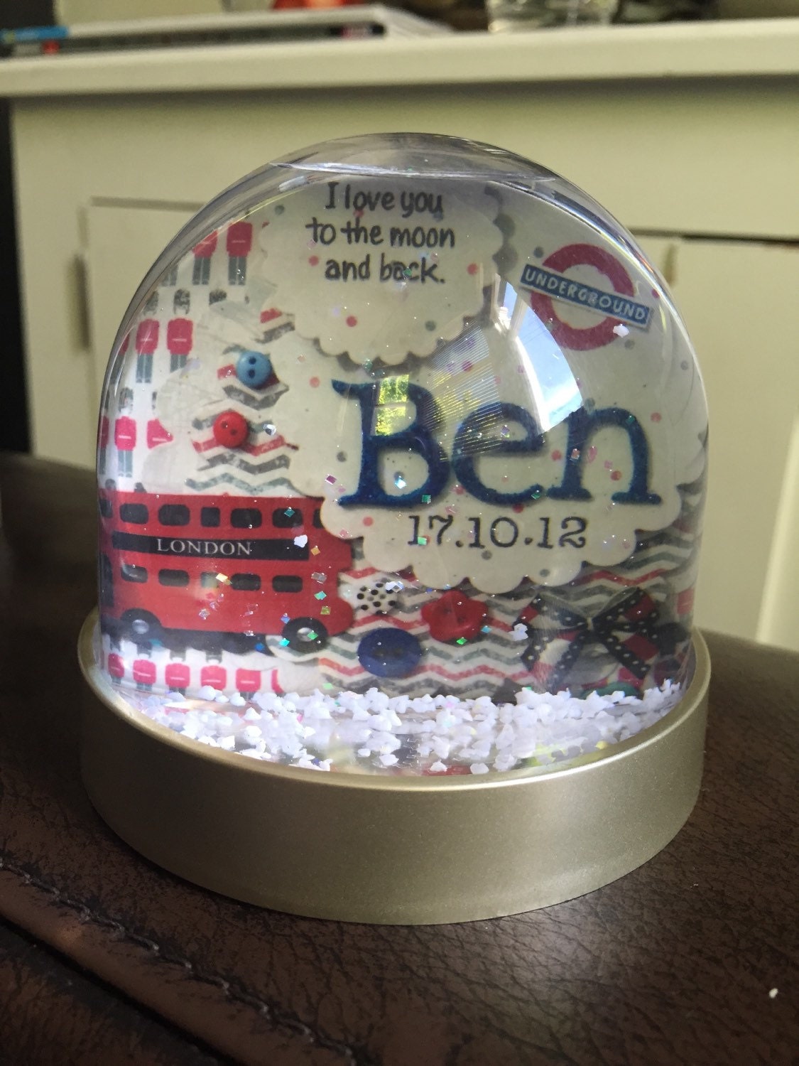 Personalised snow globe with London Theme/boy with name and