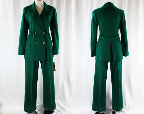 emerald green pant suit