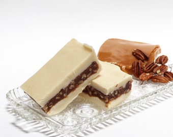 1 Pound Vanilla Praline Fudge, Caramel and Pecans layered in vanilla fudge