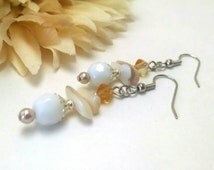 Popular items for modern pearl jewelry on Etsy
