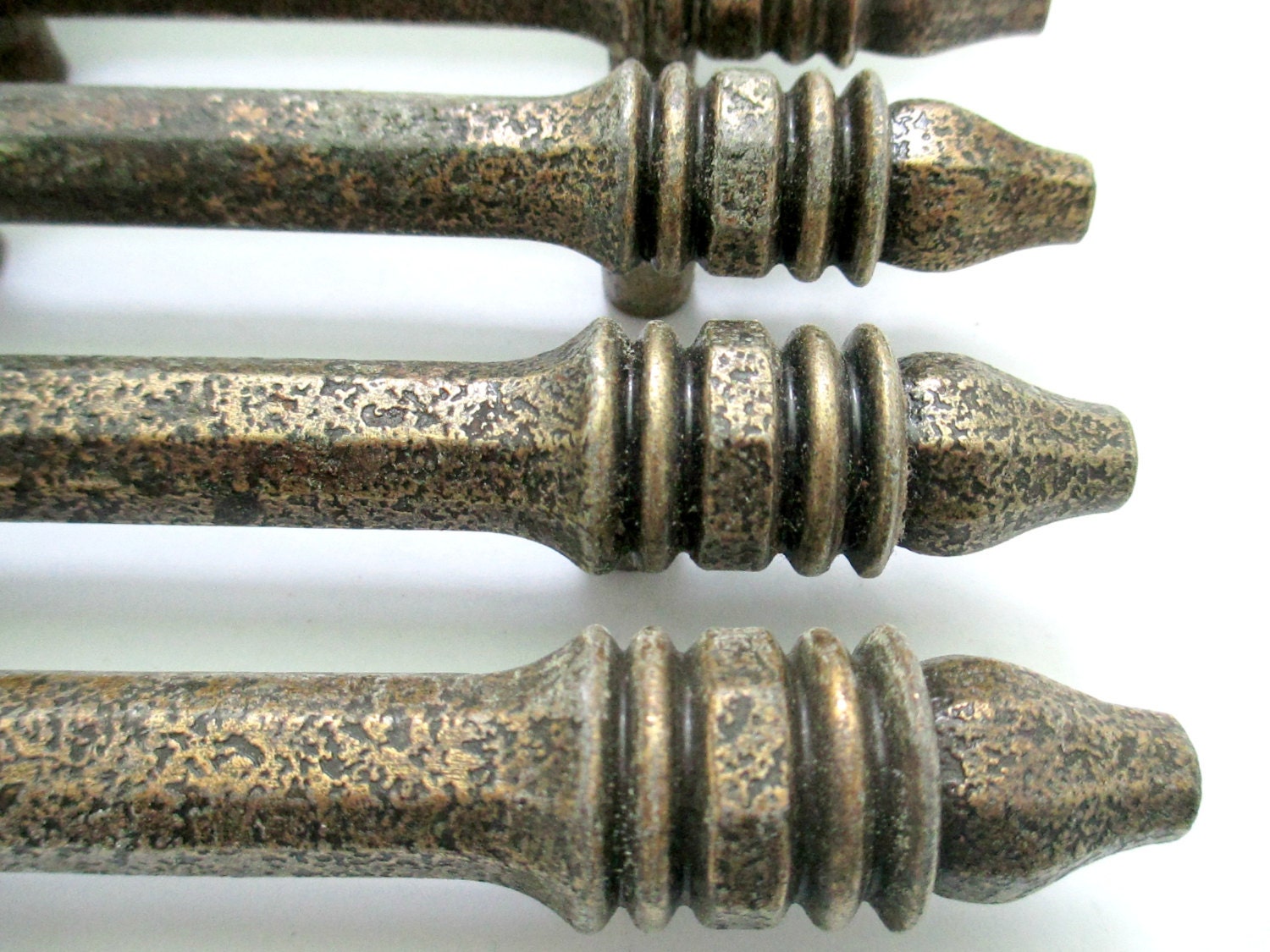 clearance cabinet pulls