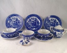 Popular items for blue willow dishes on Etsy