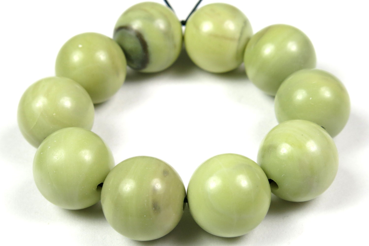 Fabulous Butter Jade Round Bead 12mm 10 Pieces B3232