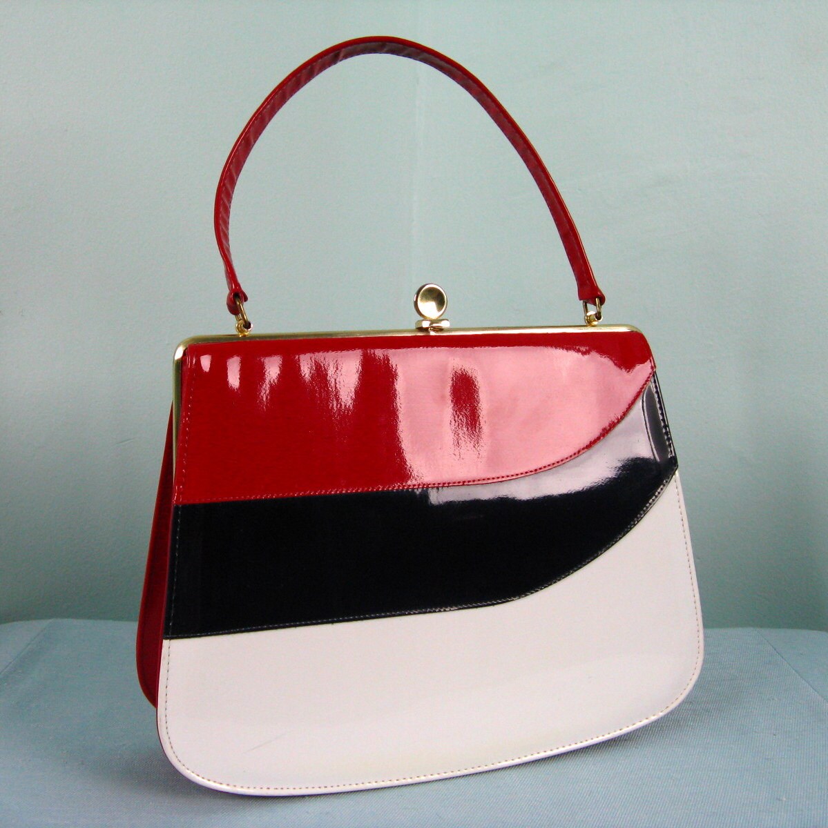 Vintage 1960s RWB Vinyl Handbag 60s Color by TravelingCarousel