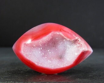 AAA Gorgeous free form druzy,, jewelry making supplies B5073