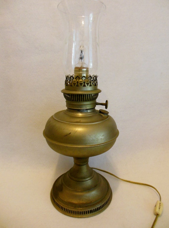 1800s Antique Brass And Glass Kerosene Lamp Antique 2613