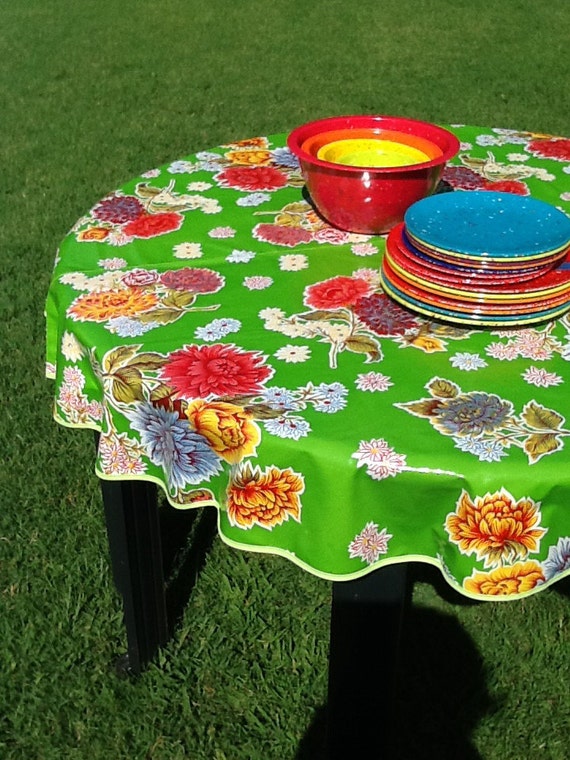 60 Oil Cloth Tablecloth Round GREEN Mum NO by notyourmamaskitchen