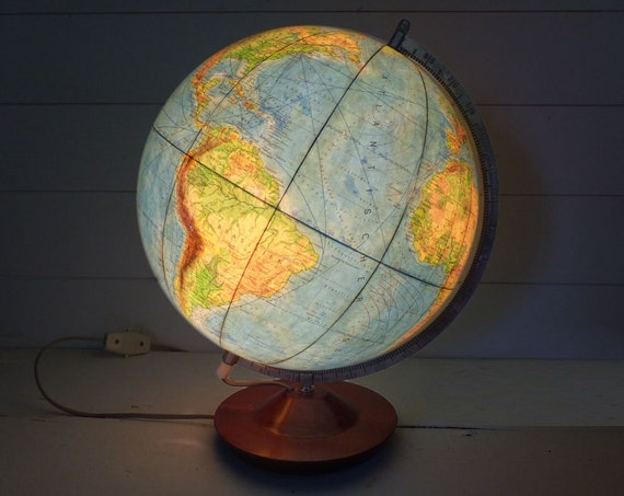 Large Vintage World Globe Desk lamp. Light Up by LaLoupiote