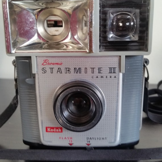 1960s Kodak Brownie Starmite Ii Camera