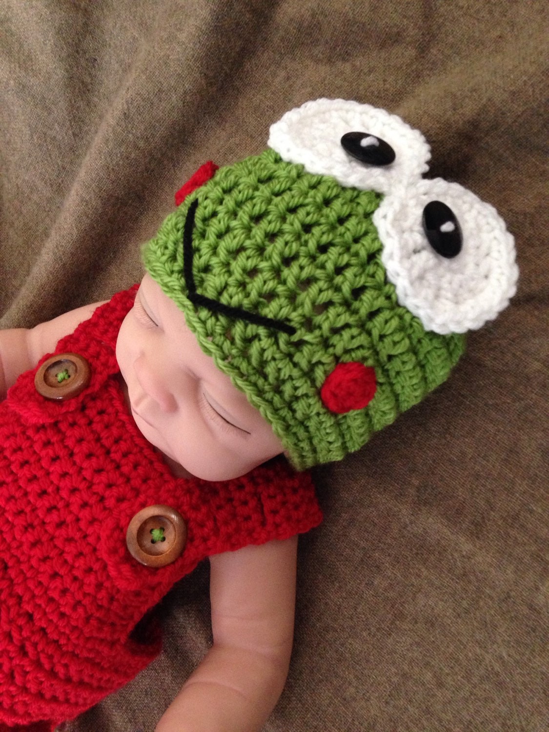 Crochet Frog Hat and Overalls Newborn Boy Set