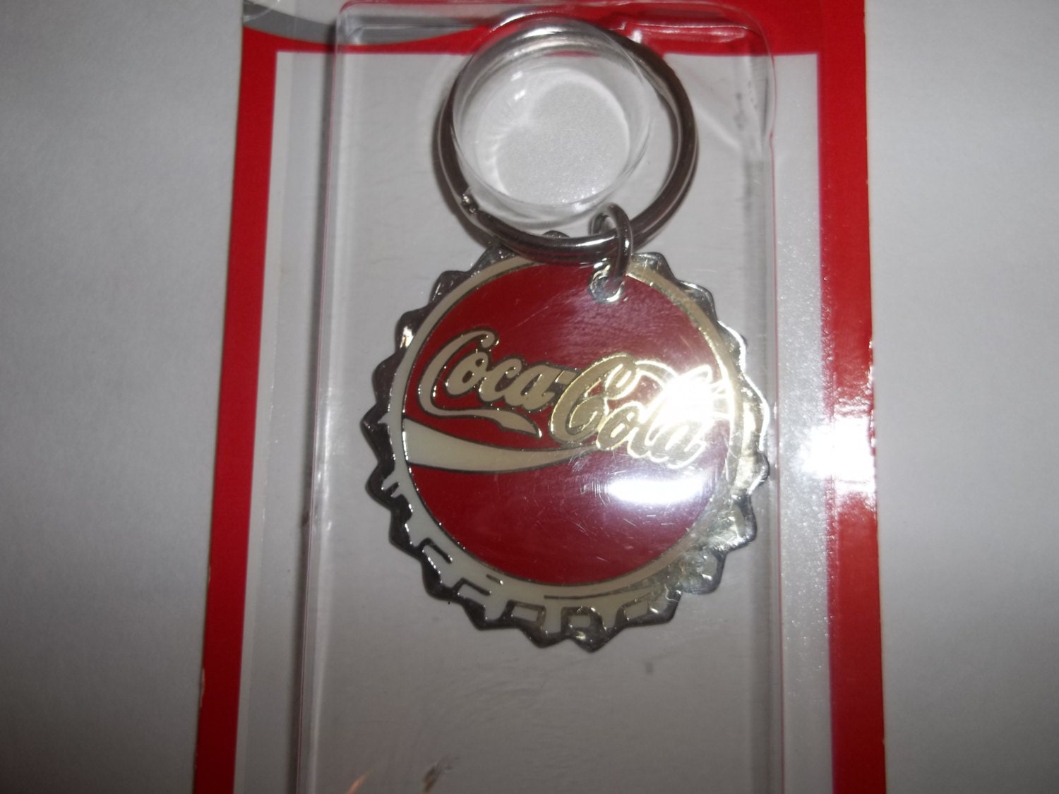 1995 Coca-Cola keychain Coke key chain Bottle cap vtg sealed