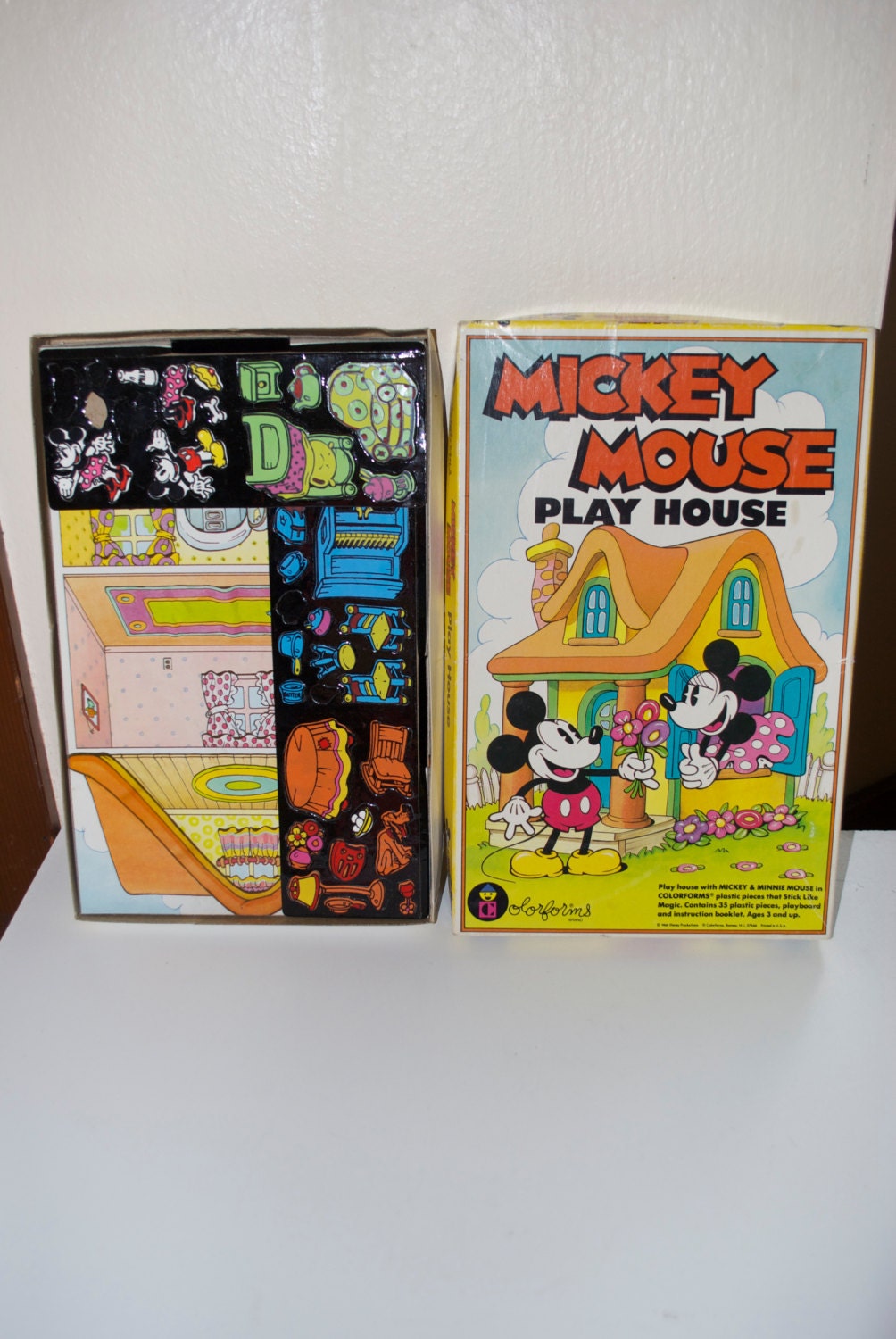 Mickey Mouse Playhouse Play House Colorforms Playset Walt