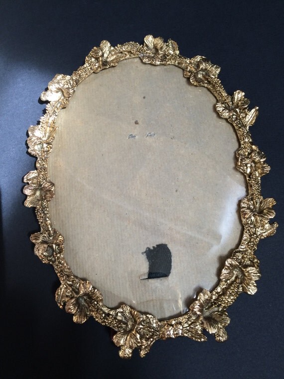 Lovely Oval Metal Hibiscus Stand Up  Frame Ormolu Style