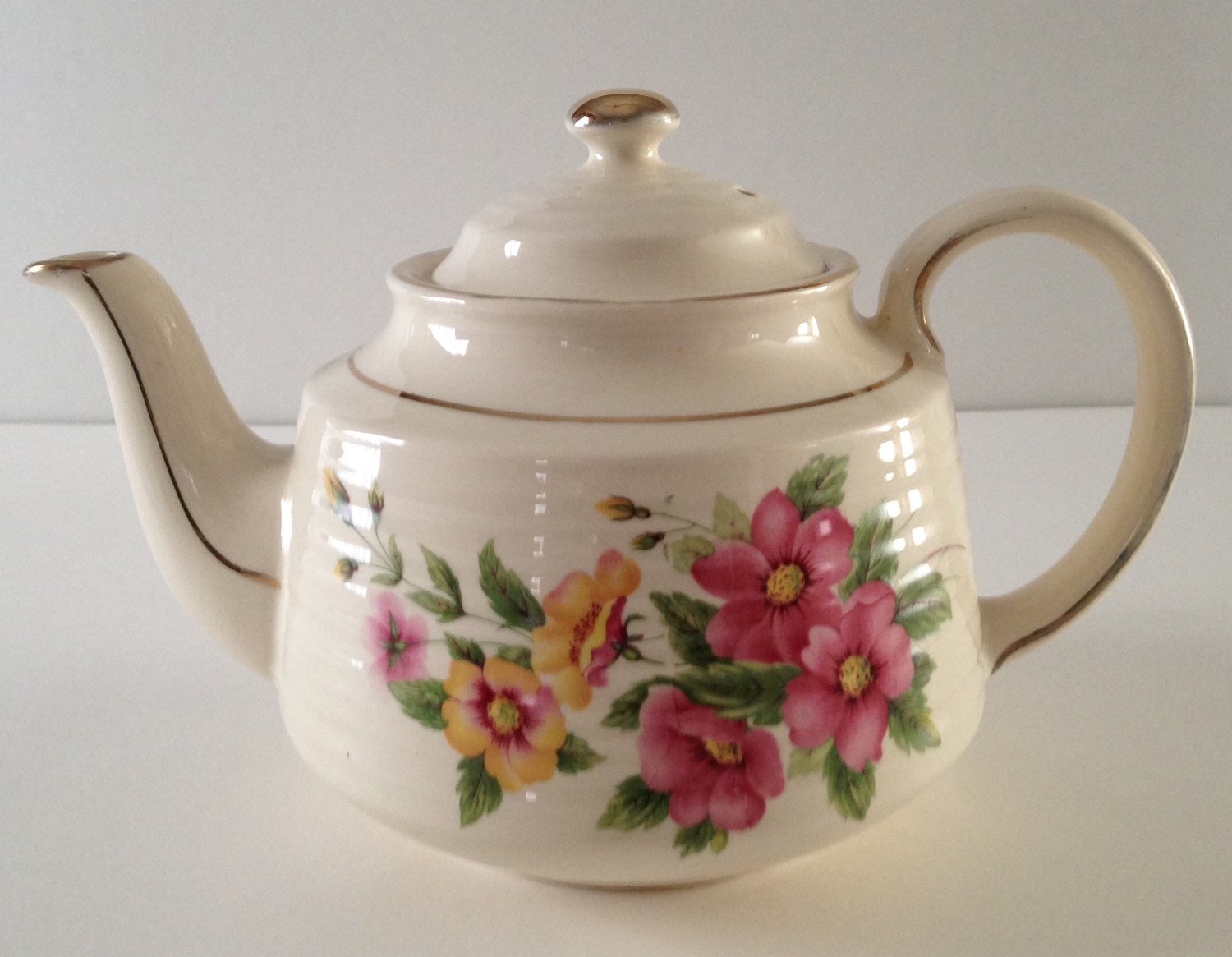 Vintage Floral Sadler Teapot