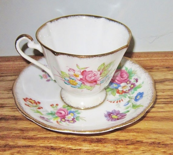 Roslyn China Hummingbird Teacup and Saucer by DebsPickerSouL