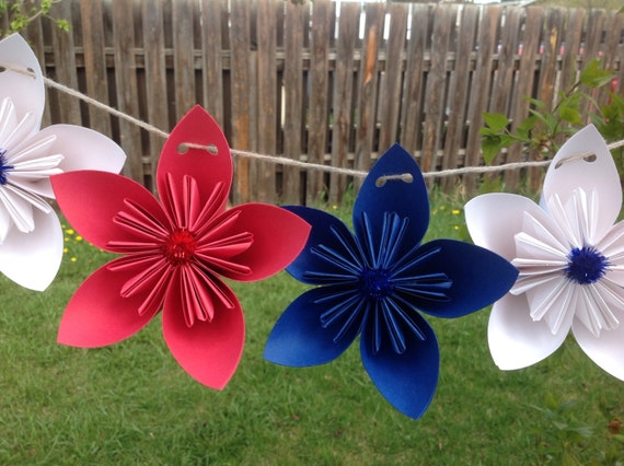 Download 4th of July GARLAND Paper Flowers Garland by OrigamiPhiLong