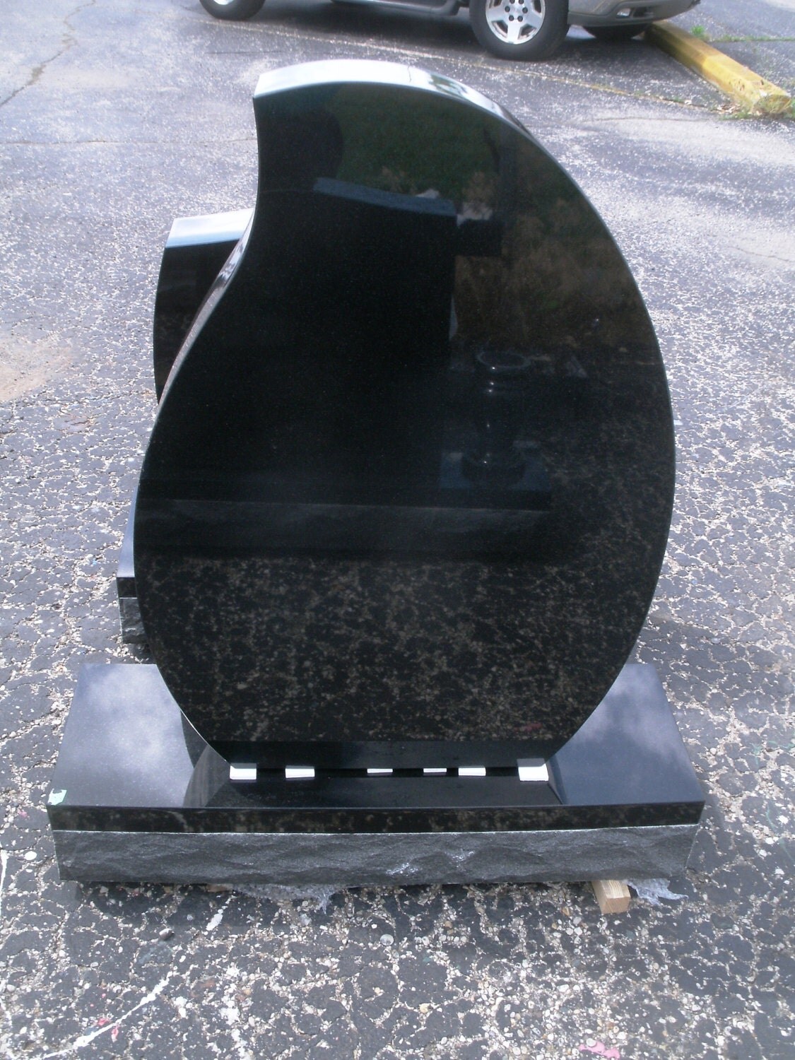 Cemetery Granite Headstone Black Tear Shape polished all