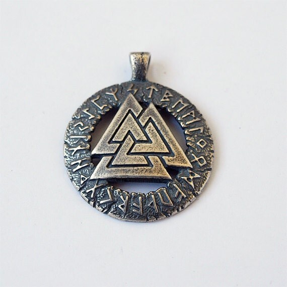 valknut necklace