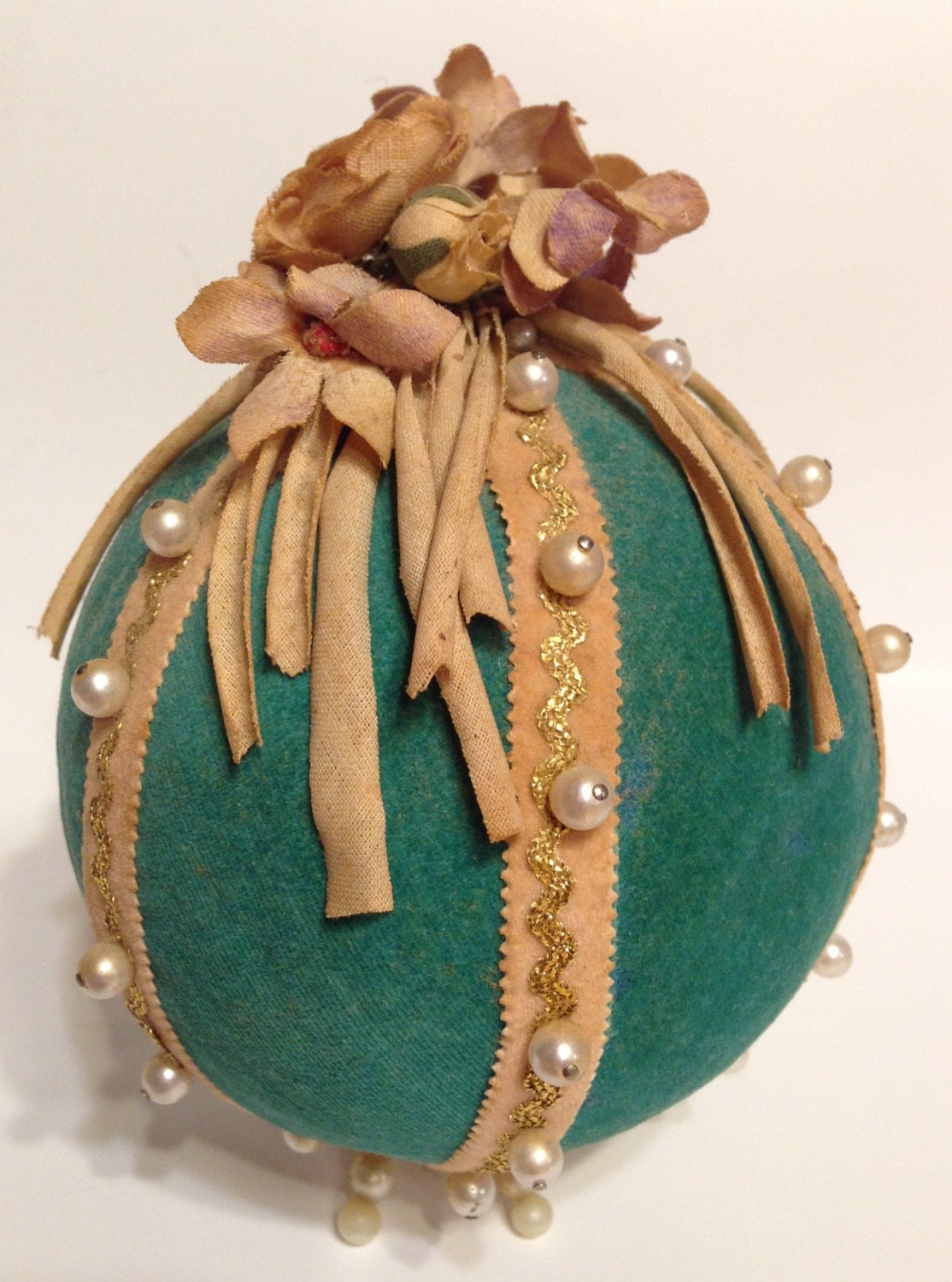 Vintage Pin Cushion Victorian Pin Cushion Beaded Pin Cushion