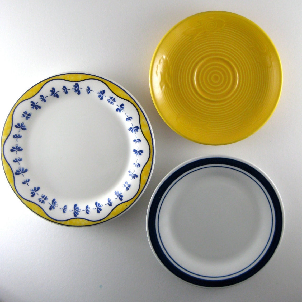 Decorative Plates Vintage Plates Mismatched Plates Kitchen