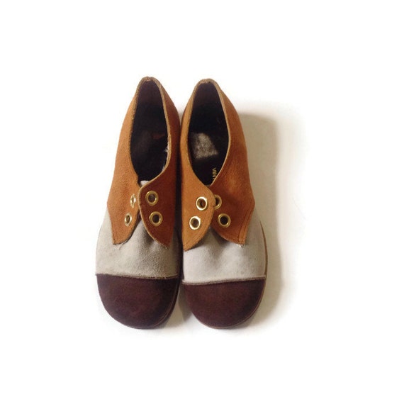 Vintage Suede Shoes Childrens 1950's NEw Old by VintageGirLNY