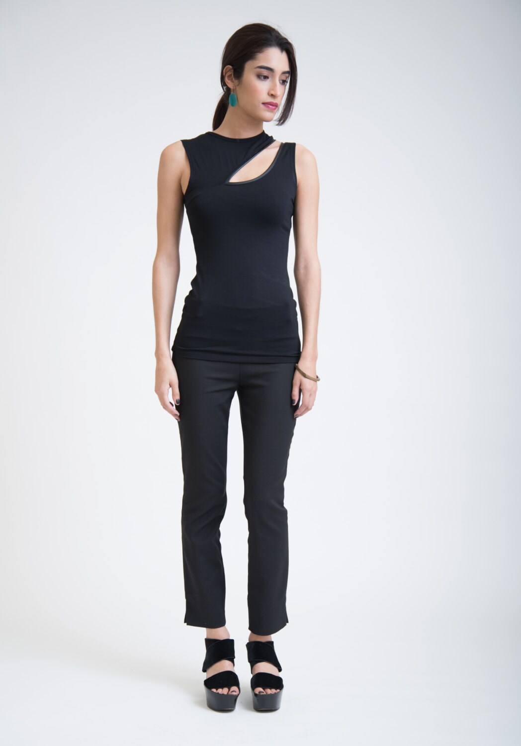 party wear sleeveless tops