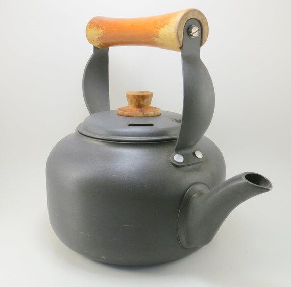 Vintage Calphalon Black Anodized Heavy Duty 2 Quart Kettle