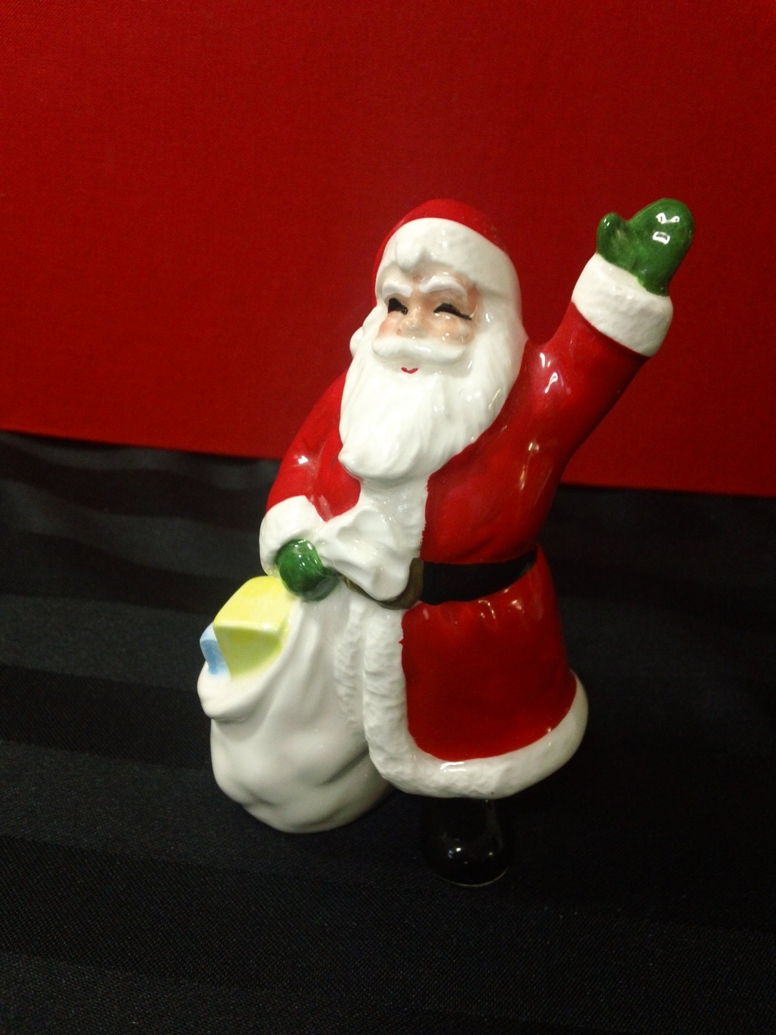 Vintage Santa Claus porcelain Christmas Figurine by