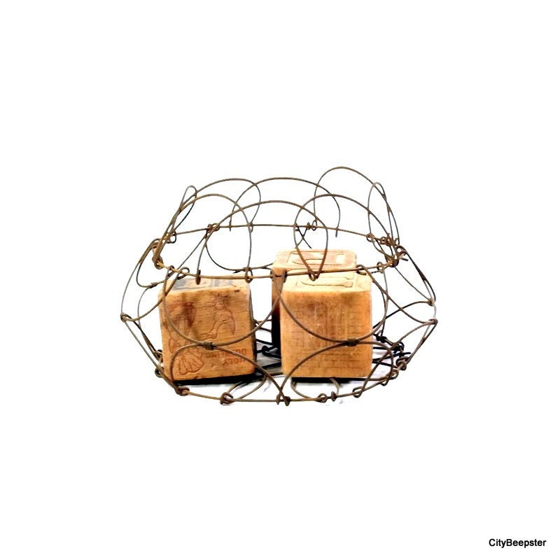 Antique Wire Egg Basket Farmhouse Kitchen Rustic Decor