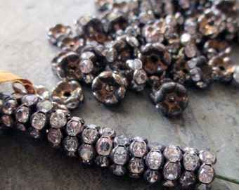 8 mm rhinestone rondelle beads clear wavy edge oxidized silver spacer vintage style medium, lot of 20 pcs