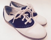 Vintage Black and White Faux Leather Saddle Shoes Girls Size 2 Vintage Black and White Faux Leather Saddle Shoes Girls Size 2