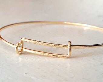 Expandable Gold Bangle Bracelet, Stacking Bracelet, Romana, Adjustable Bangles, Textured Bracelet, Handmade Bracelets,