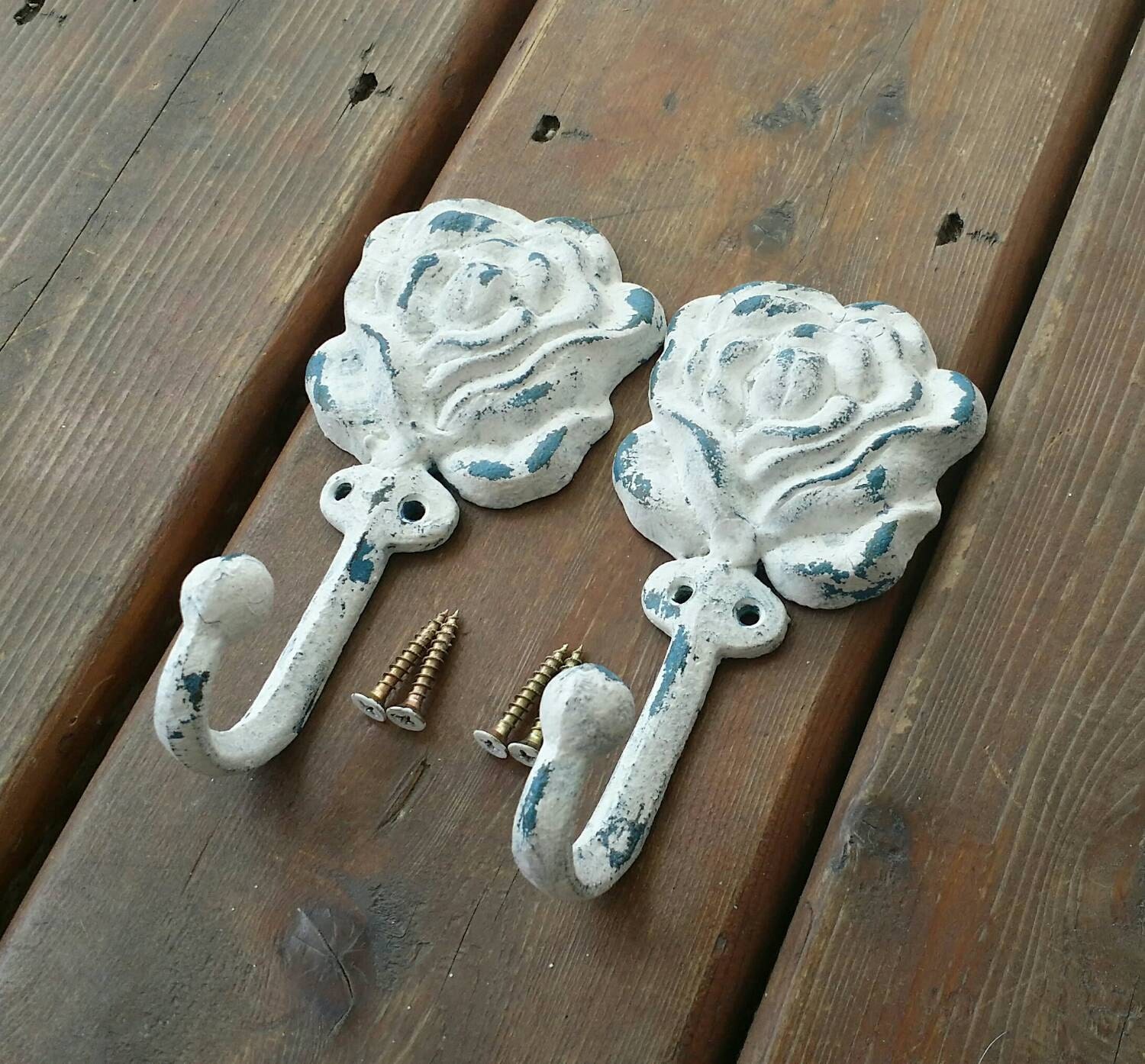 Distressed Flower Hooks Comes with Both hooks as shown as
