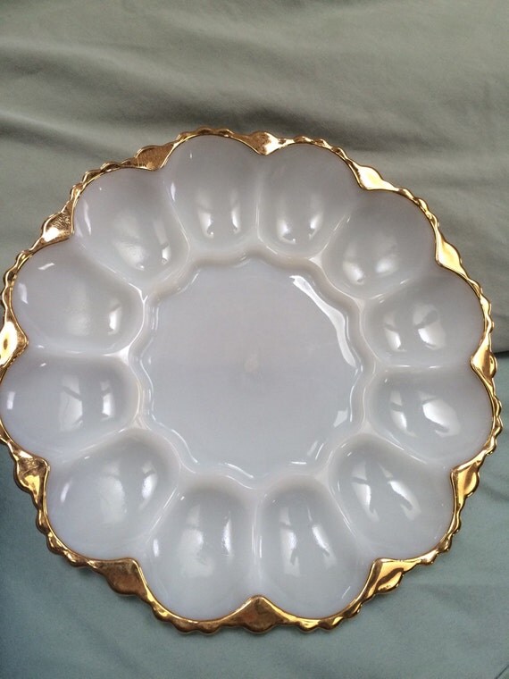 Vintage Anchor Hocking White Milk Glass Deviled Egg Plate with