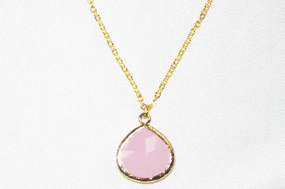 SALE 8.00 Simple ICE PINK Glass Stone Pendant Necklace