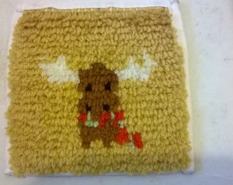 novelty reindeer latch hook rug