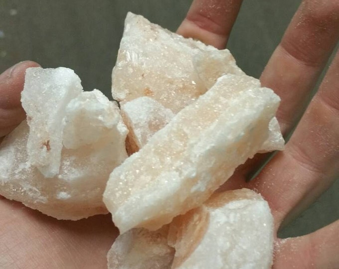 1 pound Natural Himalayan Salt- From Himalayan Mountains to Your Door- Pink Salt \ Pink Himalayan Salt \ Natural Bath Salts \ Crystals
