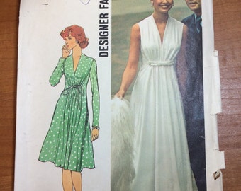 1974 Simplicity 6672 Retro Mod Dress Gown Sewing Pattern Vintage Size 10