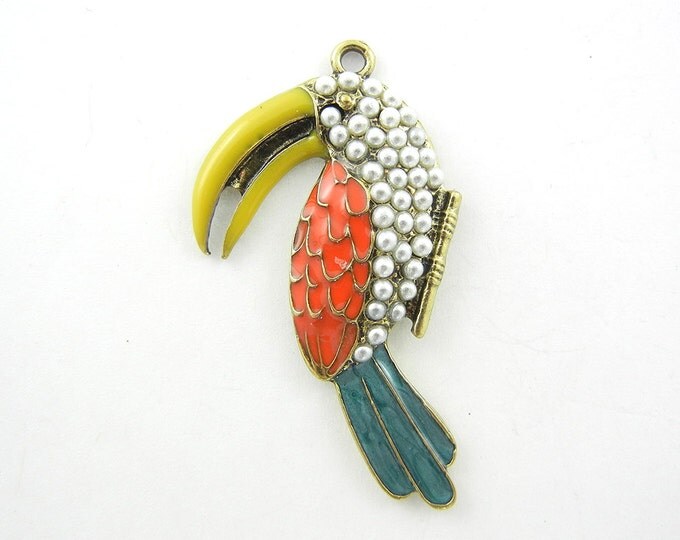 Colorful Toucan Pendant Burnished Gold-tone Faux Pearls