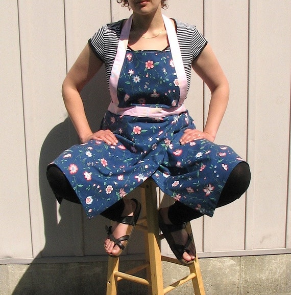 Pottery Apron for Wheel/Throwing by BasilandButtons on Etsy