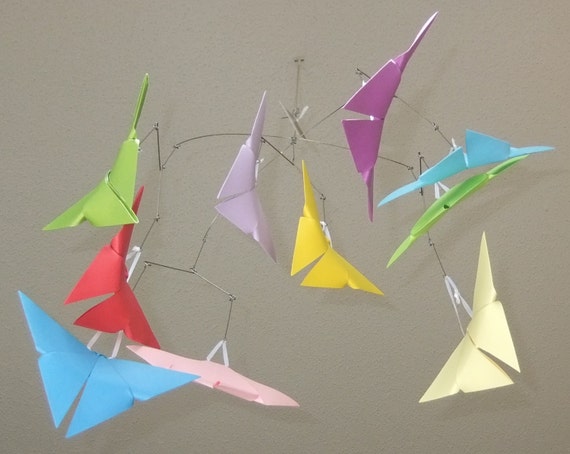 Regenbogen origami schmetterling mobile baby von katiemadeorigami
